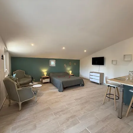 Bed & Breakfast Des Baux *